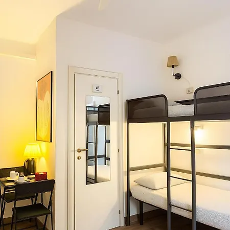 Europe Station House Guest house Parma